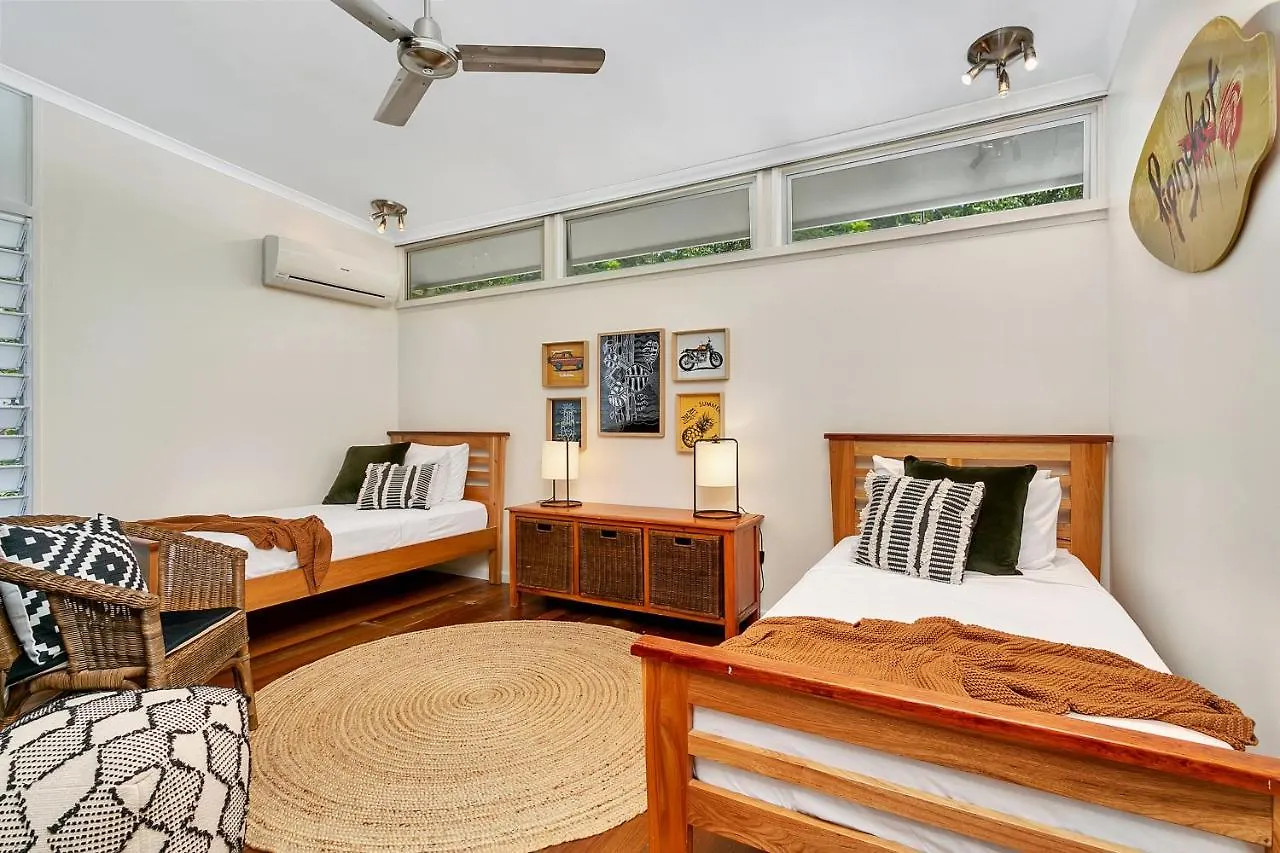 Vista Hillview Family Villa Stratford